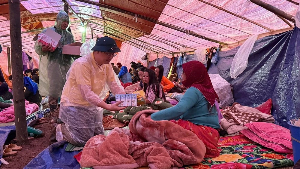 Quỹ Thiện Tâm được vinh danh hạng mục cao nhất trong lễ trao Giải thưởng Hành động vì cộng đồng 2025