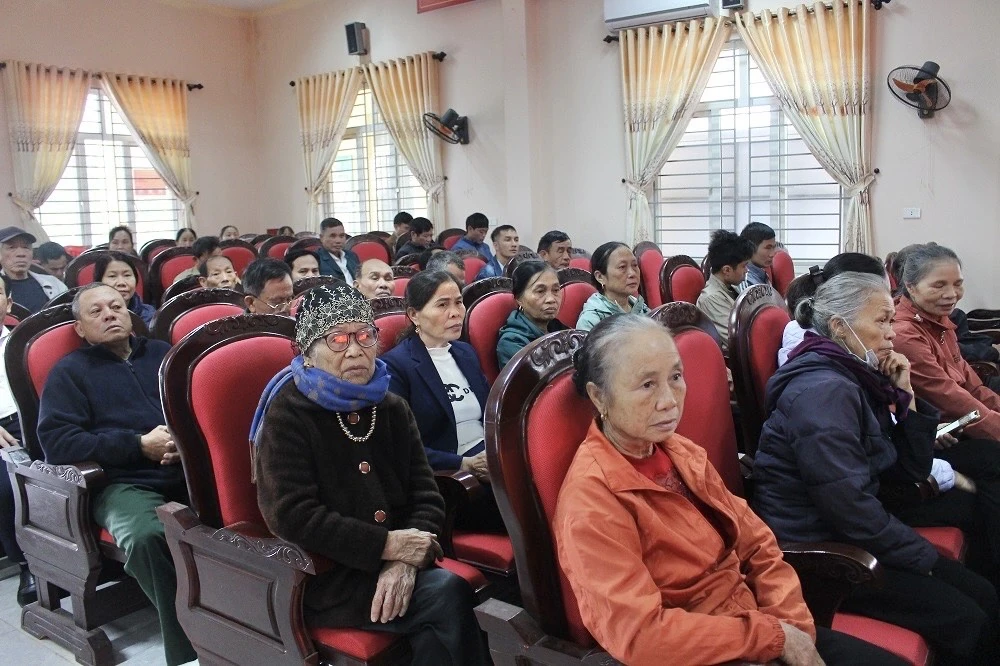 Đoàn ĐBQH tỉnh tiếp xúc cử tri tại các xã Lĩnh Toại và Nga An