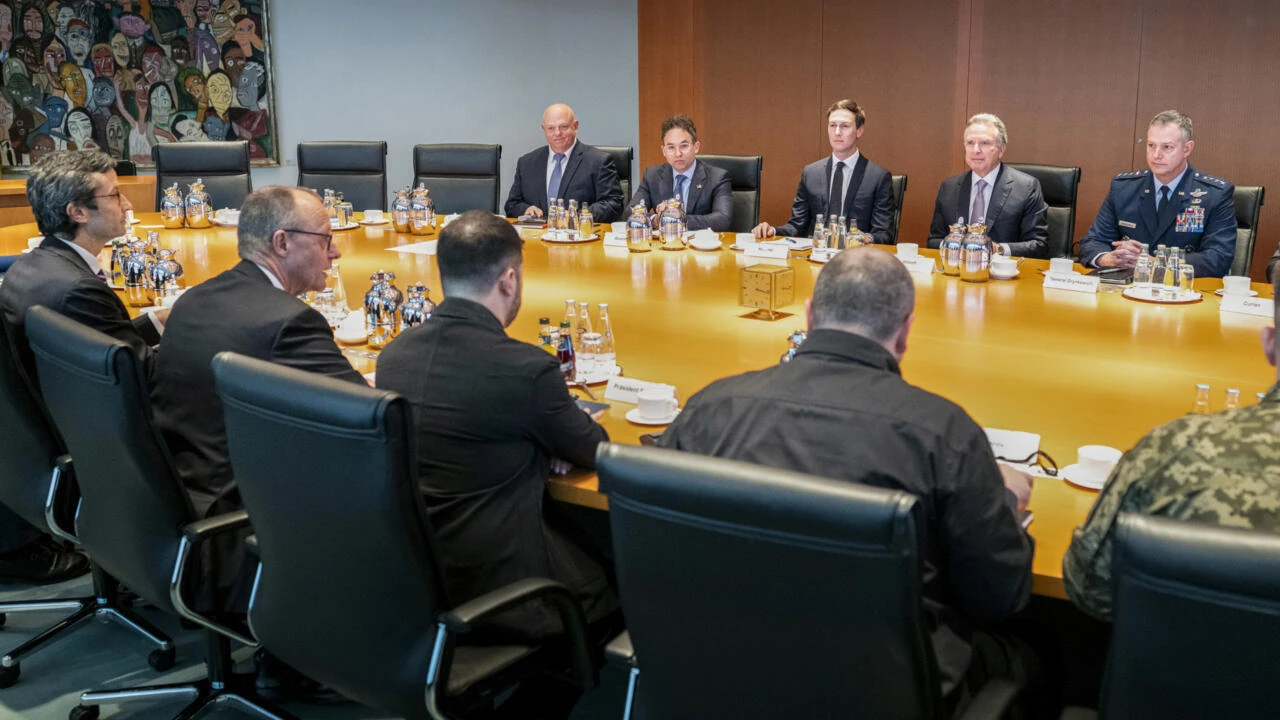 Tổng thống Zelensky bất ngờ tuyên bố Ukraine có thể từ bỏ mục tiêu gia nhập NATO