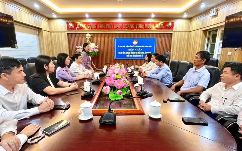 Ủy ban MTTQ tỉnh tiếp nhận ủng hộ đồng bào miền Trung, Tây Nguyên khắc phục hậu quả mưa lũ