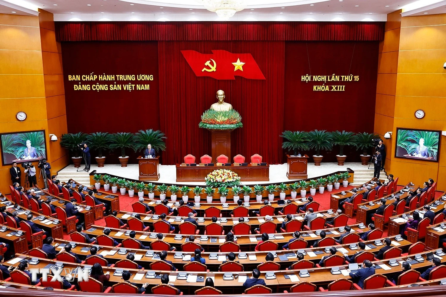 Bế mạc Hội nghị lần thứ 15 Ban Chấp hành Trung ương Đảng khóa XIII