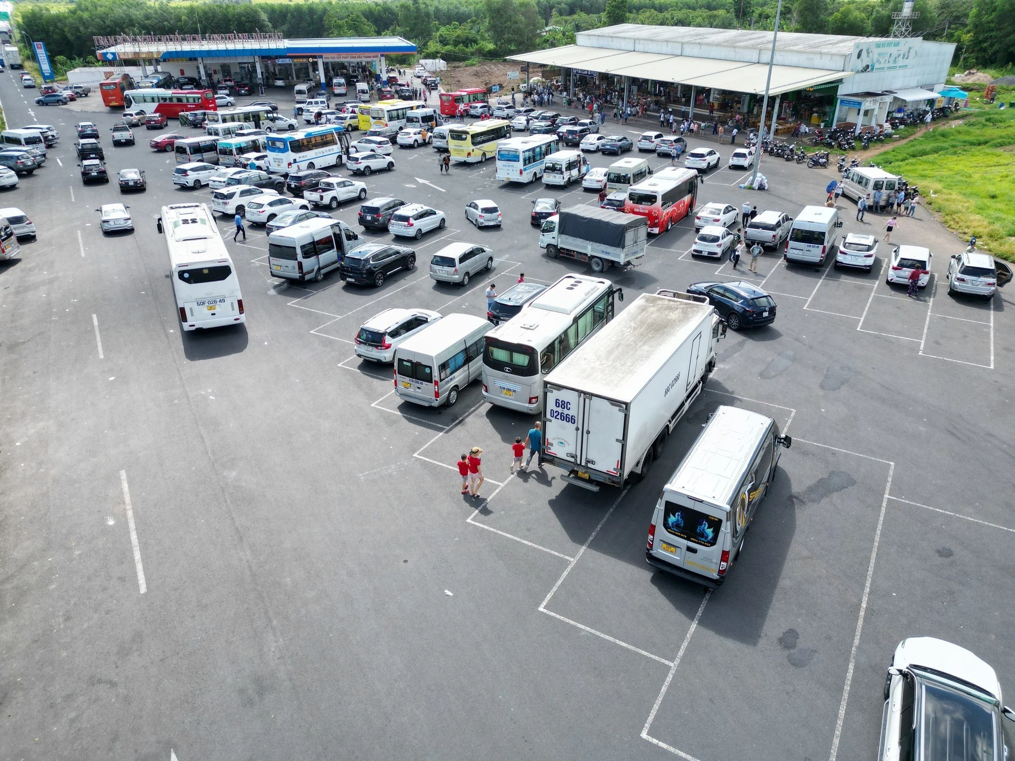 Di chuyển trên cao tốc Bắc-Nam nghỉ chân ở trạm nào?