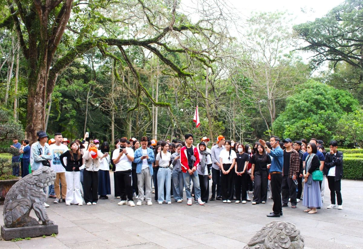 Về miền du lịch tâm linh xứ Thanh