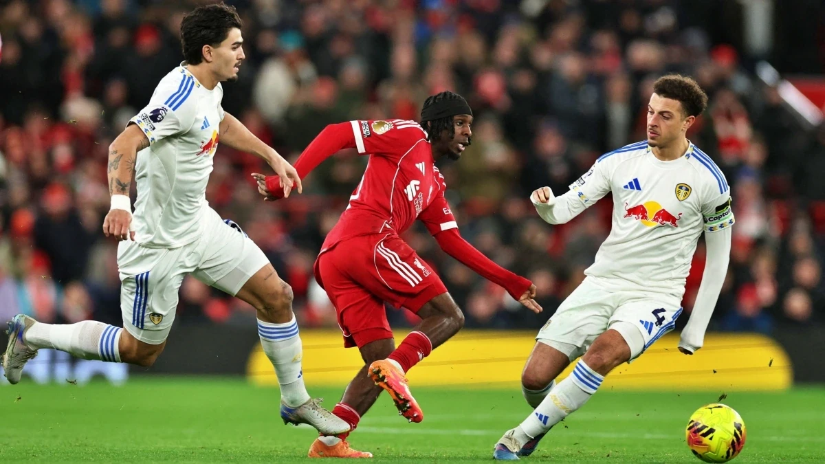 HLV Kim Sang-sik đau đầu tìm phương án thay thế Thanh Nhàn; Liverpool và Man City đồng loạt sảy chân