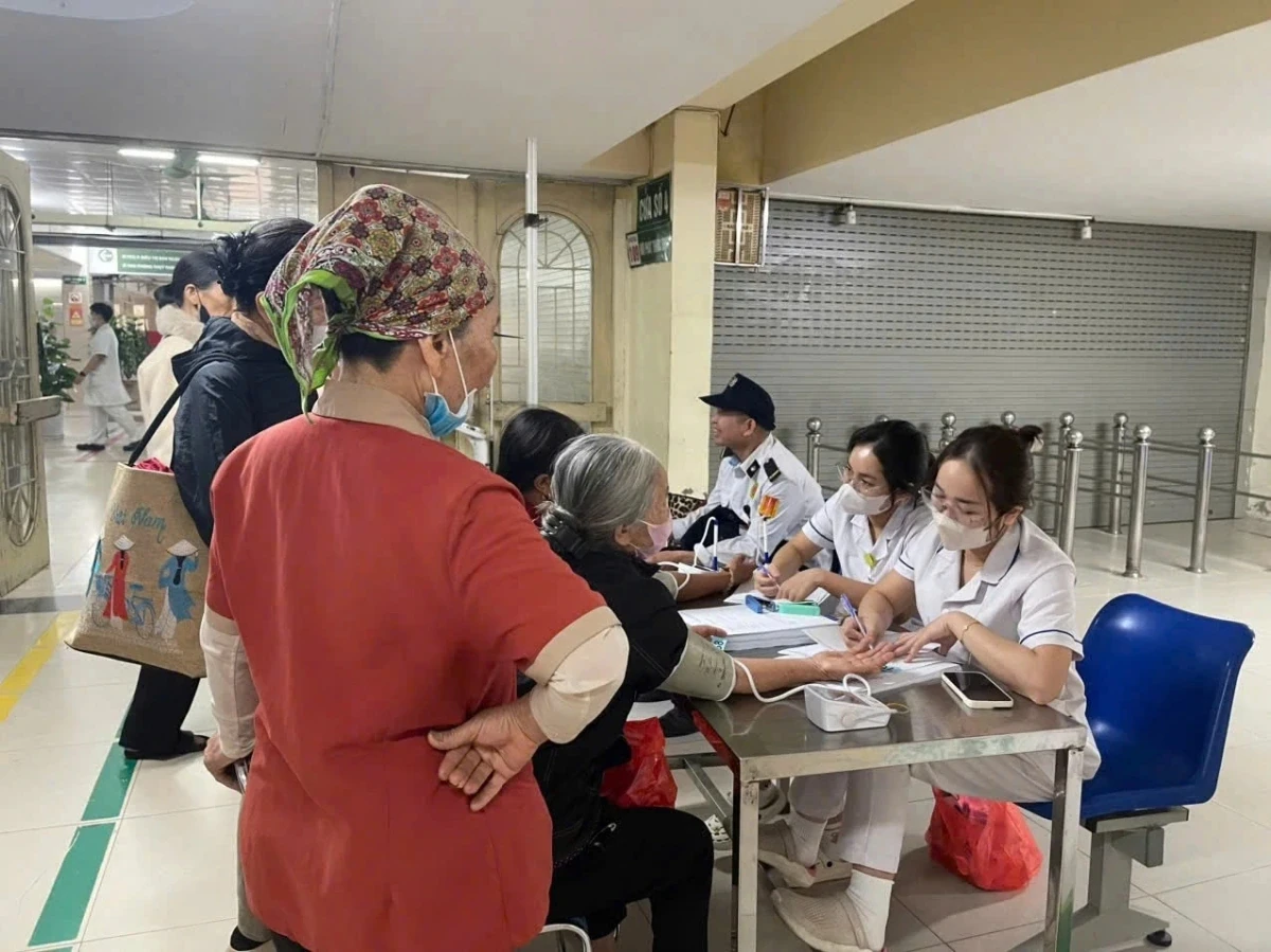 Bộ Y tế đề xuất lộ trình miễn viện phí toàn dân theo 3 giai đoạn