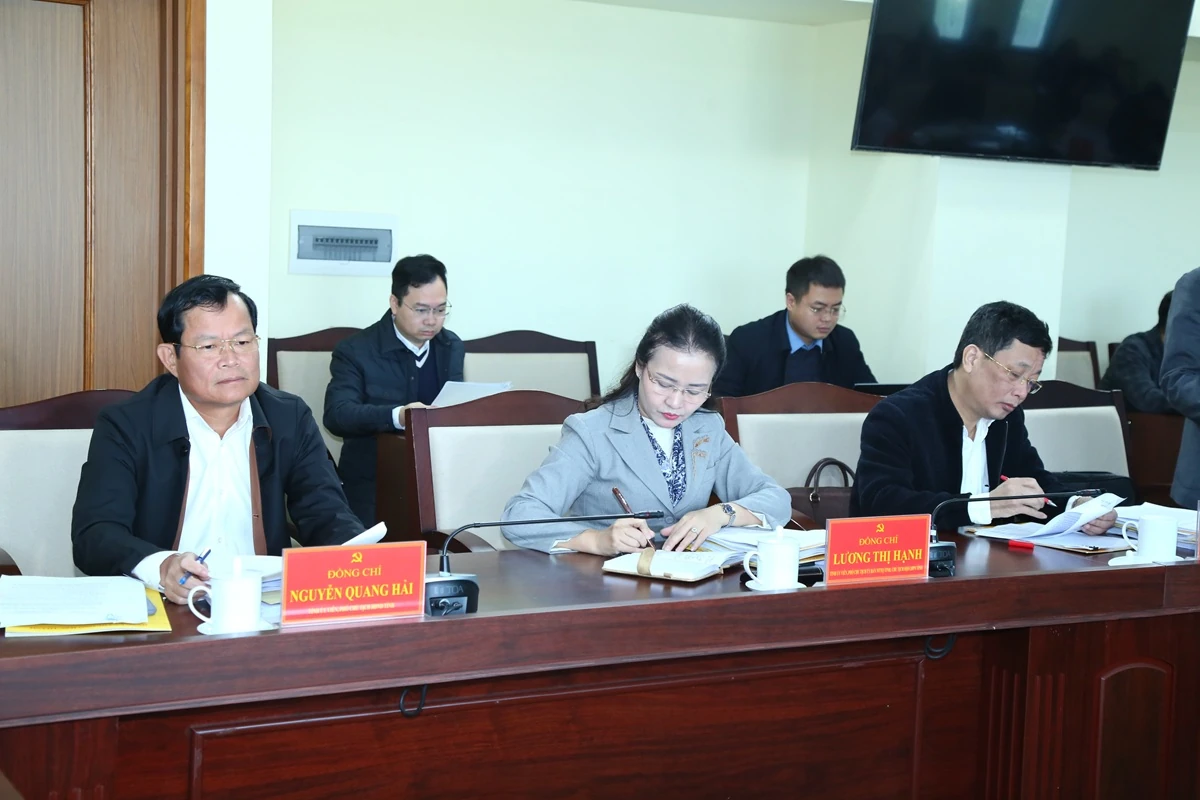 Nêu cao trách nhiệm, chủ động triển khai công tác chuẩn bị bầu cử đảm bảo tiến độ, đúng quy định