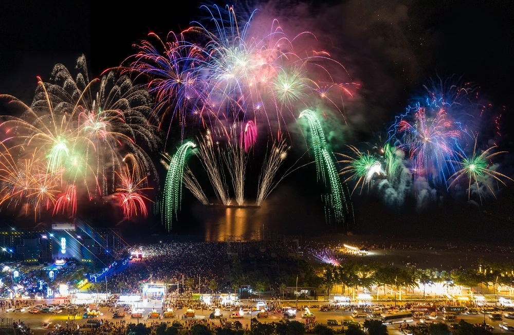 Hội Môi giới BĐS Việt Nam vinh danh quần thể Sun Group Bãi Cháy