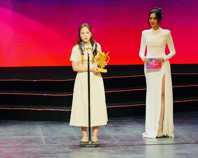 Nam Định sớm giành vé vào bán kết Cúp C1 Đông Nam Á; Patrik Lê Giang nhập tịch thành công