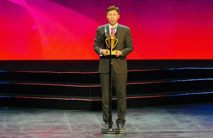 Nam Định sớm giành vé vào bán kết Cúp C1 Đông Nam Á; Patrik Lê Giang nhập tịch thành công