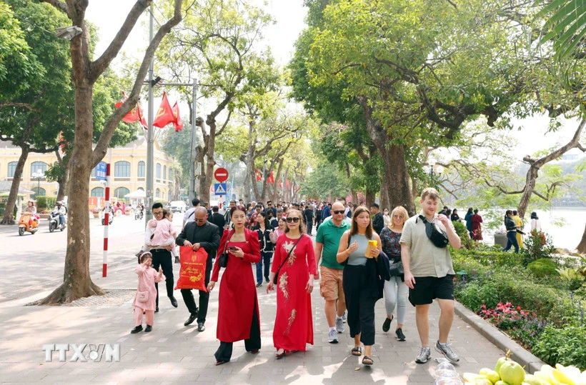 Thời tiết dịp nghỉ Tết Nguyên đán Bính Ngọ thuận lợi cho việc du Xuân