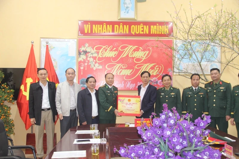 Phó Trưởng Đoàn ĐBQH tỉnh Mai Văn Hải kiểm tra tình hình sản xuất, đời sống Nhân dân xã Thiết Ống và Bá Thước