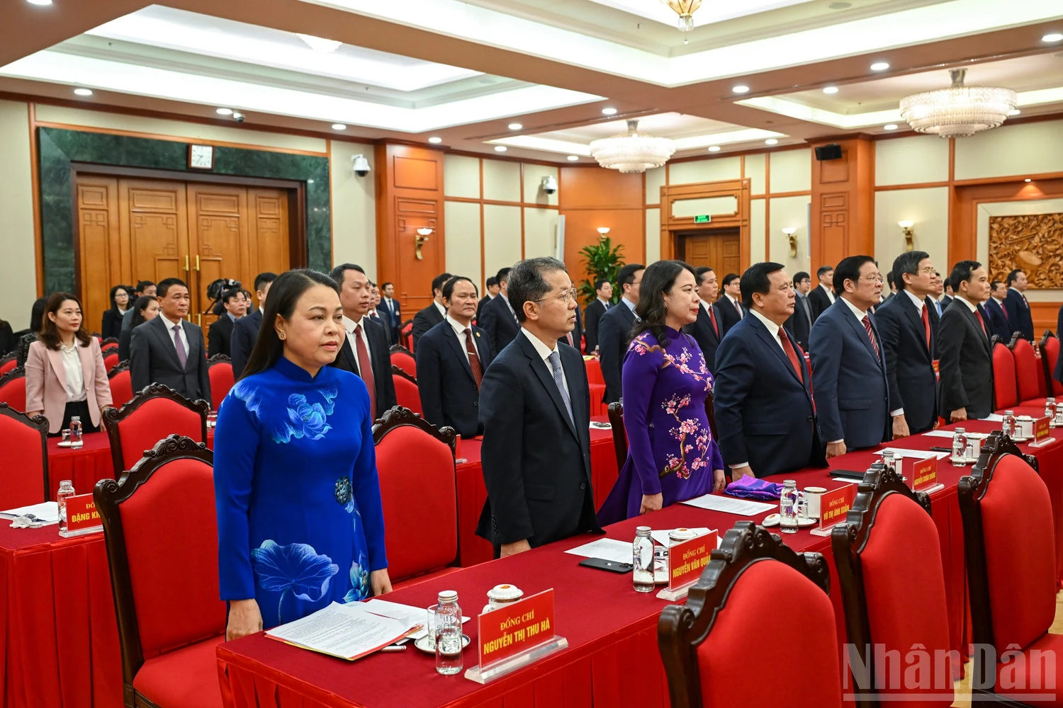 Trao Huy hiệu 45 năm tuổi Đảng, tặng đồng chí Tổng Bí thư Tô Lâm