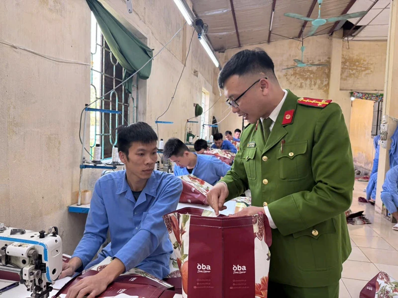 Thắp sáng niềm tin trên hành trình phục thiện