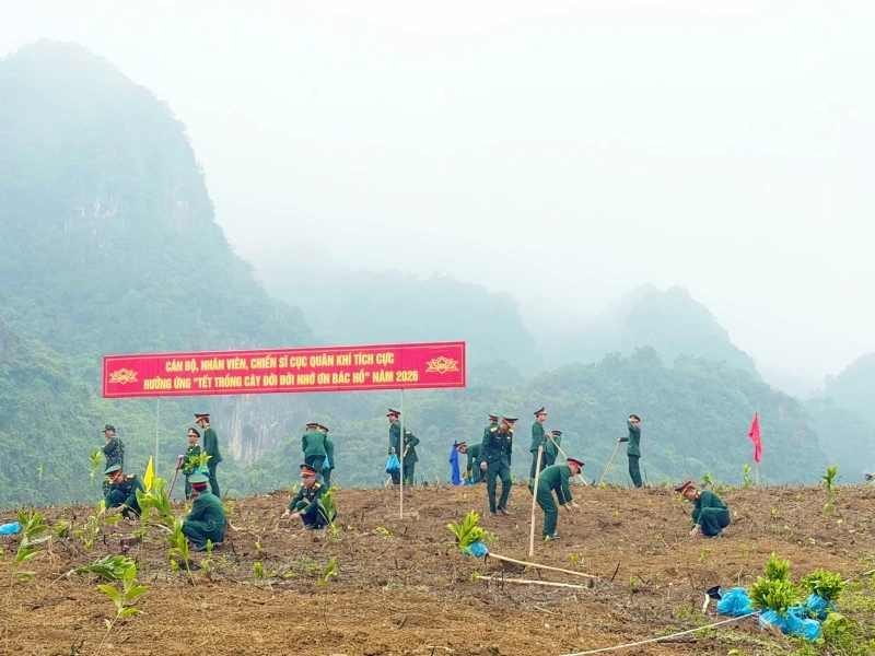 Cục Quân khí phát động “Tết trồng cây đời đời nhớ ơn Bác Hồ” tại xã Yên Thọ