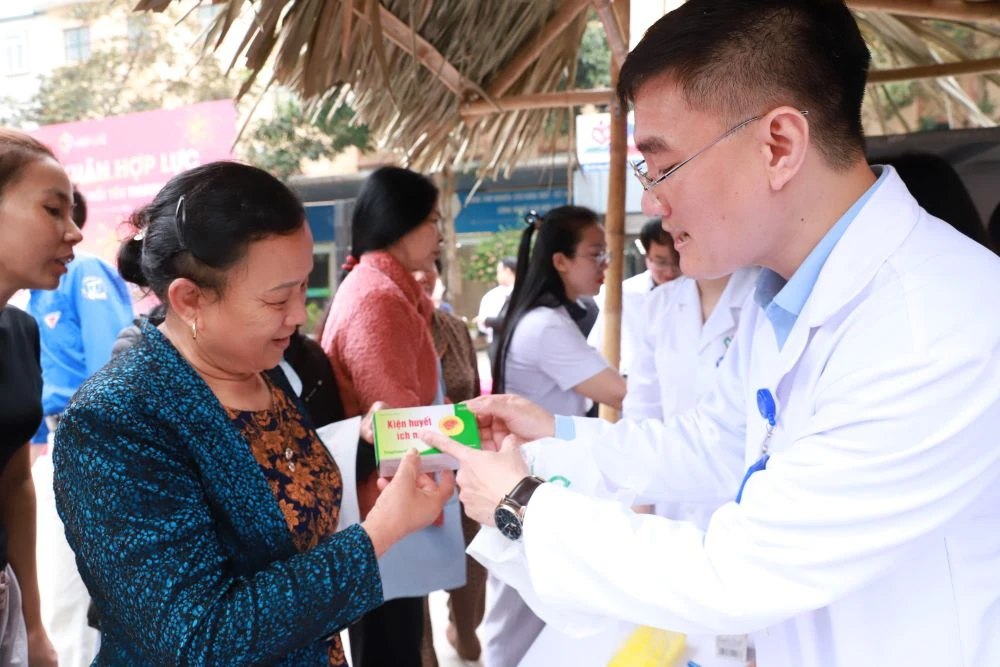 Hội chợ Xuân 2026 “Xuân ấm áp - Kết nối yêu thương” tan tỏa tinh thần nhân ái cộng đồng