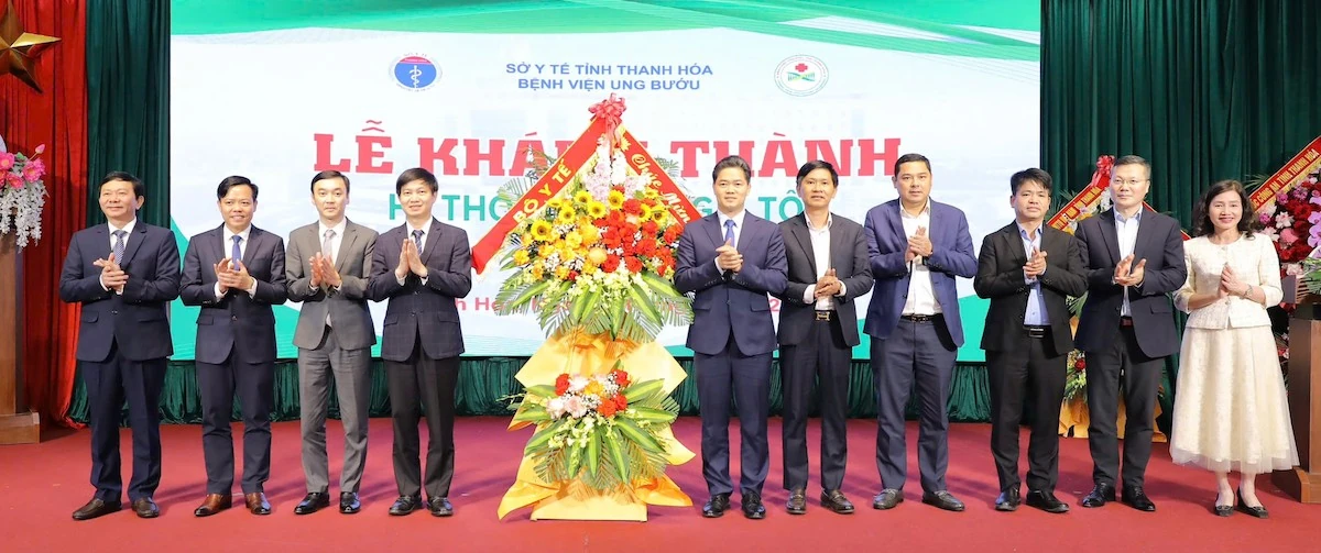 Khánh thành, đưa vào hoạt động Hệ thống xạ trị gia tốc tại Bệnh viện Ung bướu Thanh Hóa