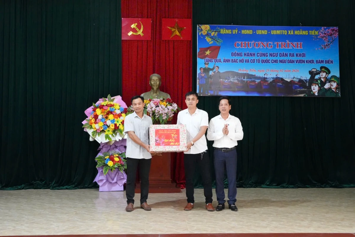 Tiếp sức ngư dân xã Hoằng Tiến vươn khơi đầu xuân