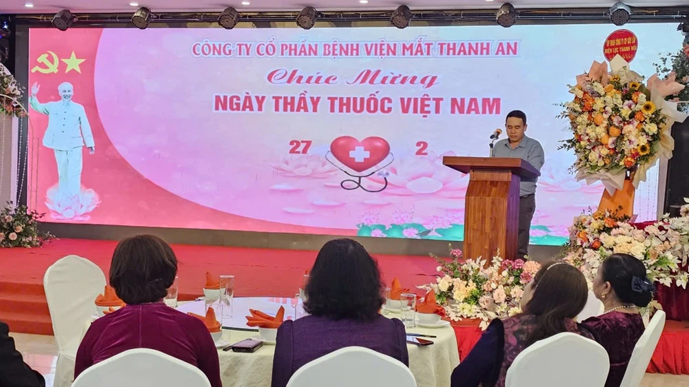 Bệnh viện mắt Thanh An kỷ niệm ngày thầy thuốc Việt Nam 27/2