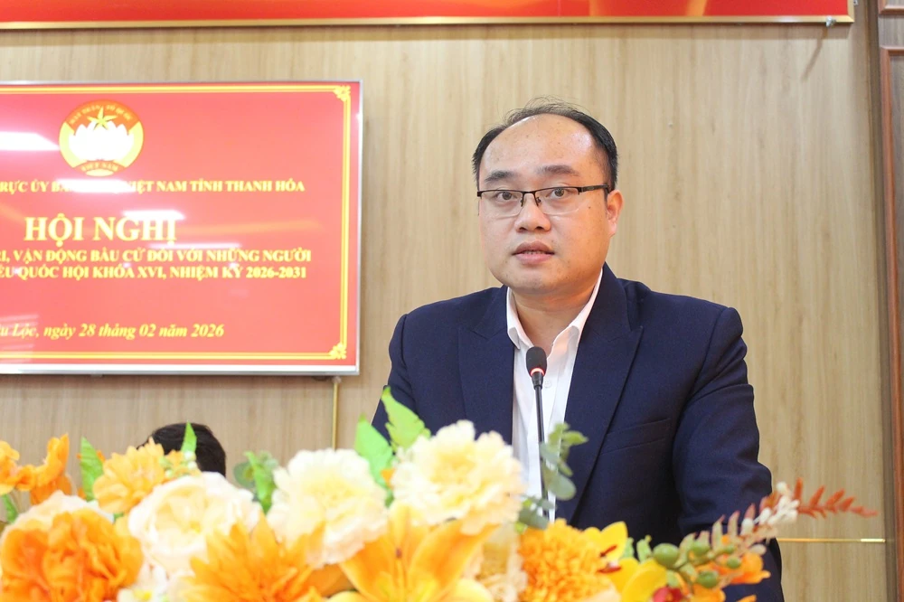 Hội nghị tiếp xúc cử tri, vận động bầu cử với những người ứng cử ĐBQH khóa XVI tại đơn vị bầu cử số 2