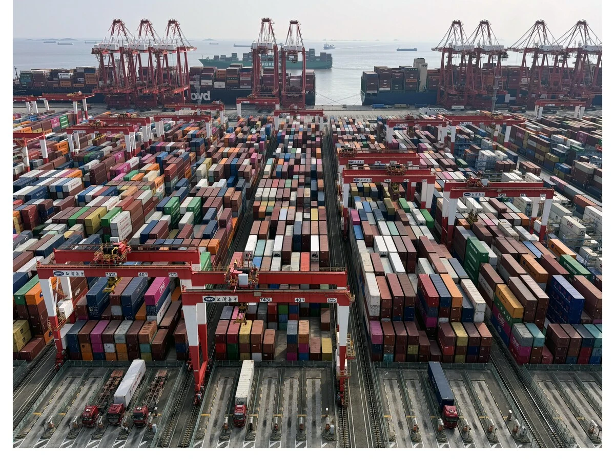 Mỹ phát tín hiệu nâng thuế nhập khẩu lên 15% hoặc cao hơn