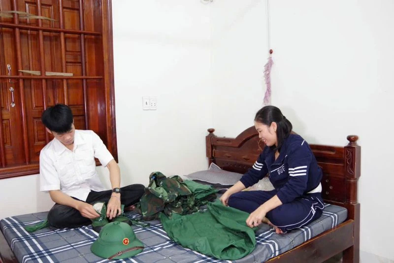 Thanh niên xã Nga Sơn hăng hái lên đường nhập ngũ