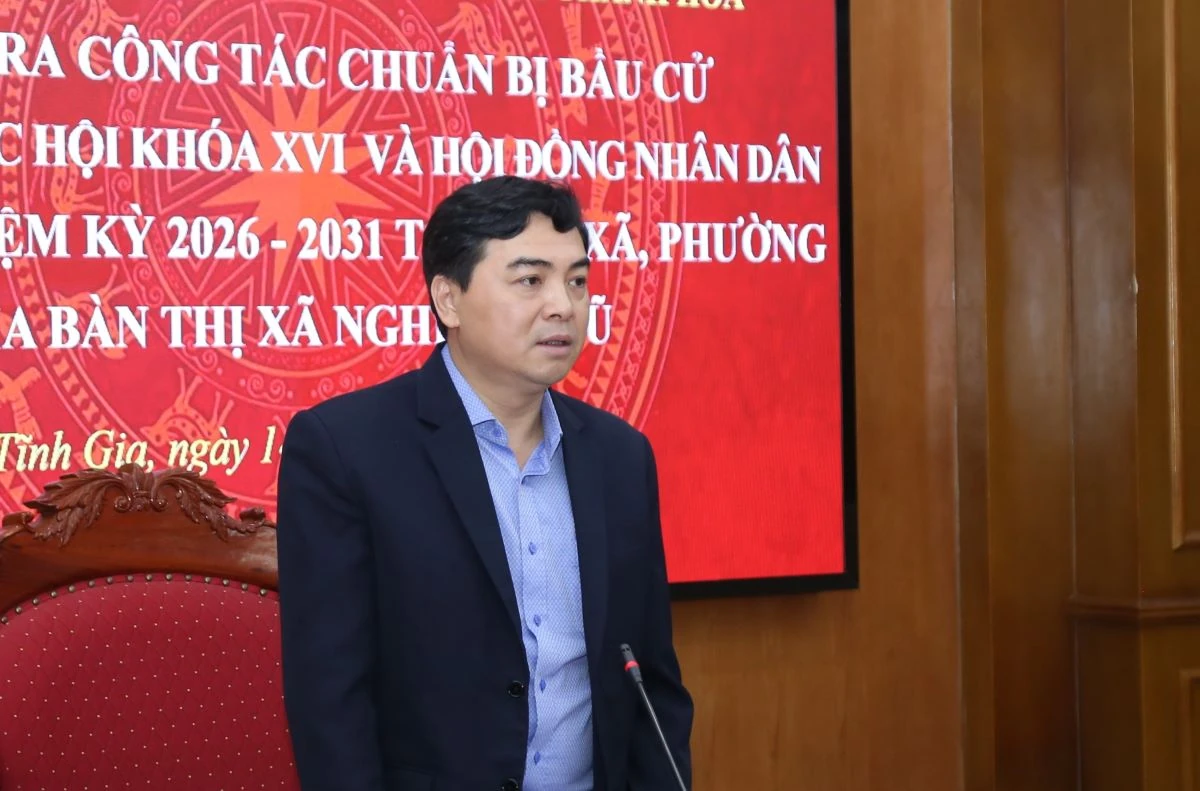 Chủ tịch UBND tỉnh Nguyễn Hoài Anh kiểm tra công tác chuẩn bị bầu cử tại một số địa phương