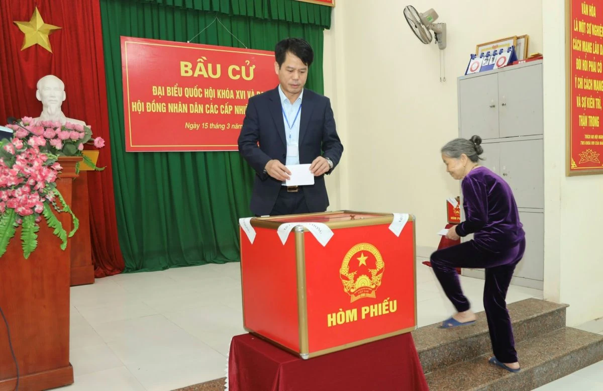 Ngày bầu cử 15/3: Cử tri toàn tỉnh “Chung ngày hội lớn”