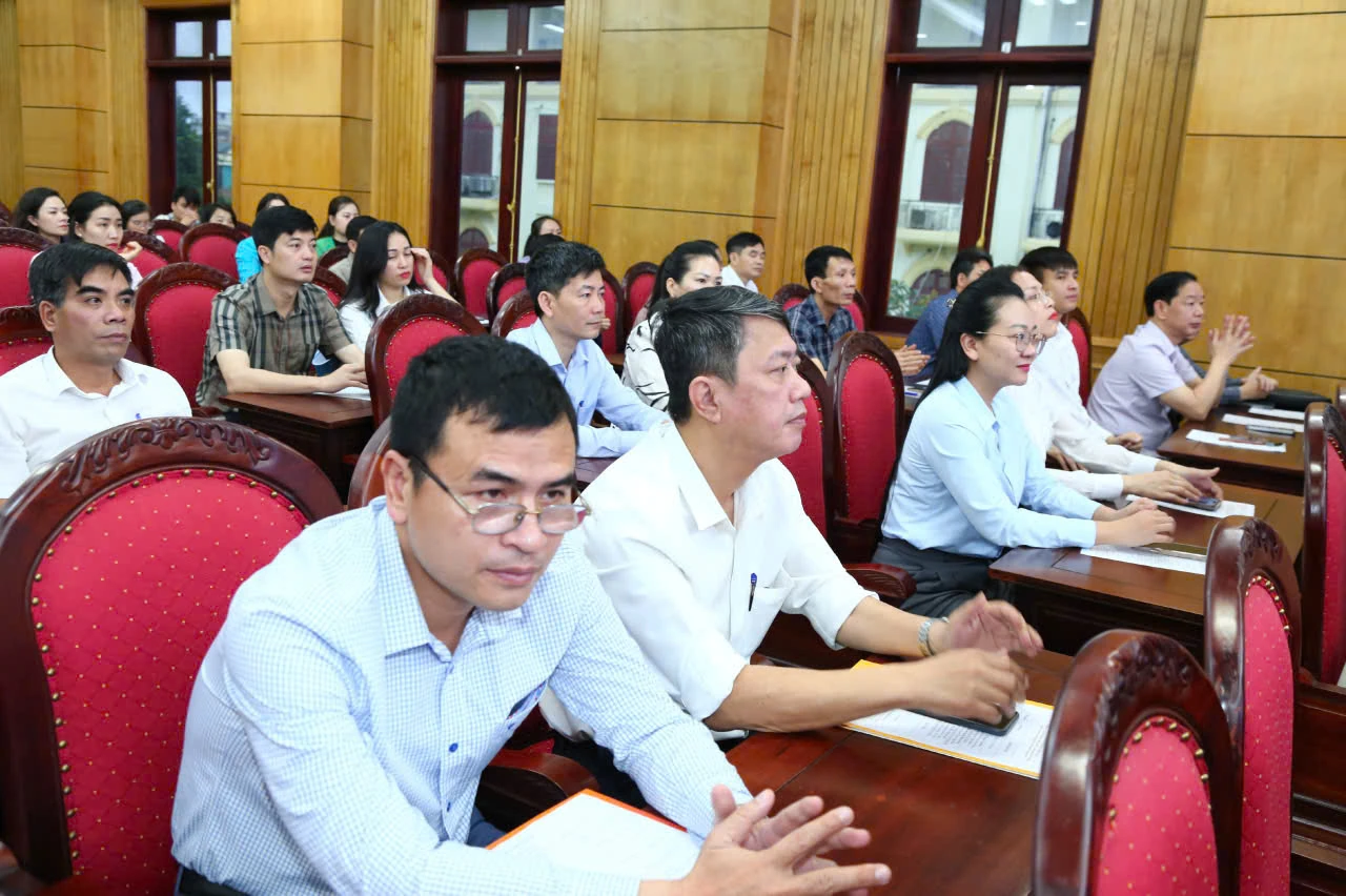 Hội thảo khoa học “Đồng chí Lê Khả Phiêu - Người chiến sĩ cách mạng kiên trung, người con ưu tú của Đảng bộ và Nhân dân Thanh Hóa”