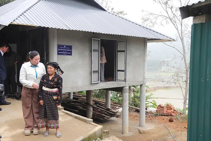 Các cấp hội phụ nữ tích cực tham gia công tác an sinh xã hội