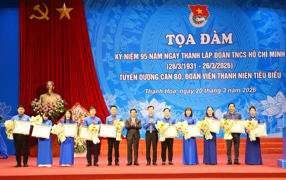 Phát huy mạnh mẽ hơn nữa vai trò tiên phong, xung kích, sáng tạo của thanh niên trong sự nghiệp xây dựng và bảo vệ quê hương, đất nước