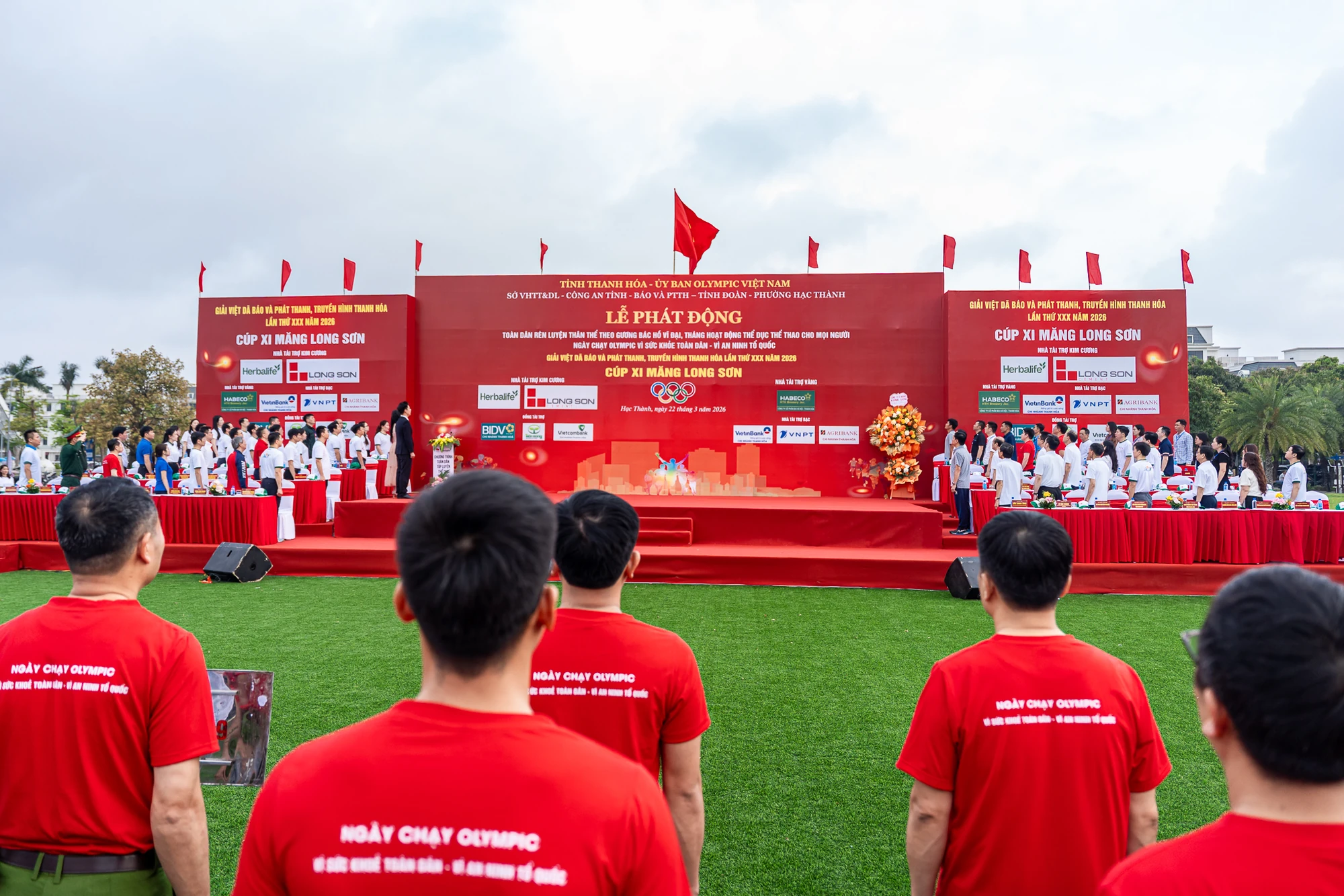 Những bước chạy “vì sức khỏe toàn dân – vì an ninh Tổ quốc” trên đường đua việt dã Báo và PTTH Thanh Hoá lần thứ XXX năm 2026