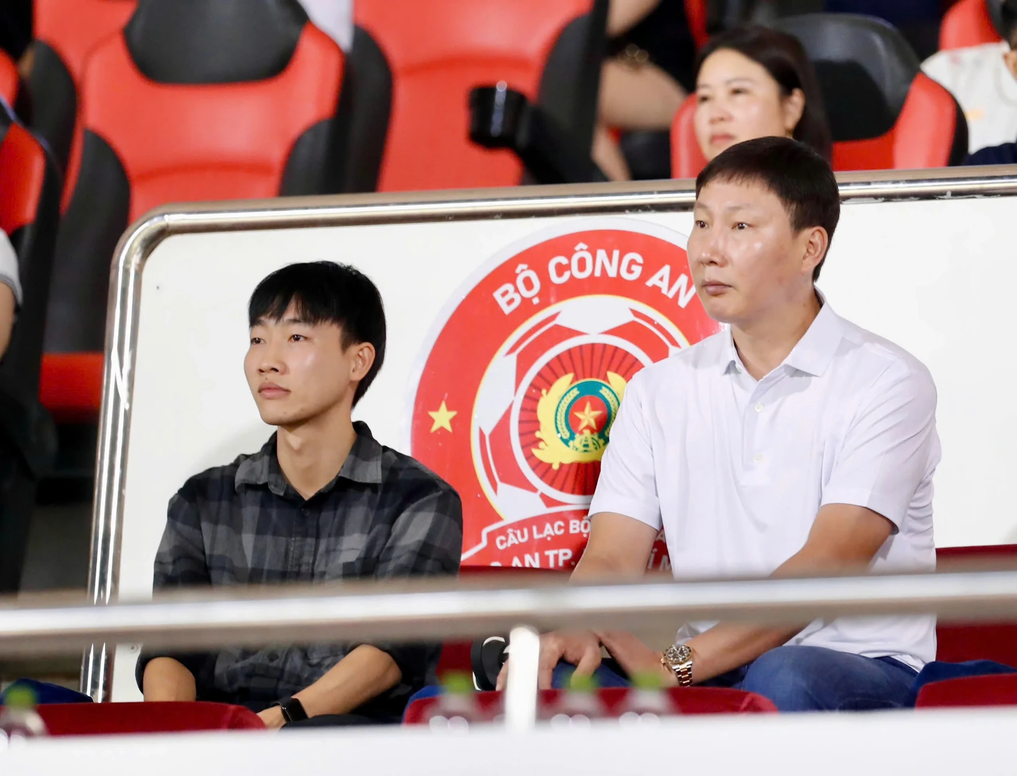 4 CLB vào tứ kết Champions League; Senegal bị tước chức vô địch AFCON 2025