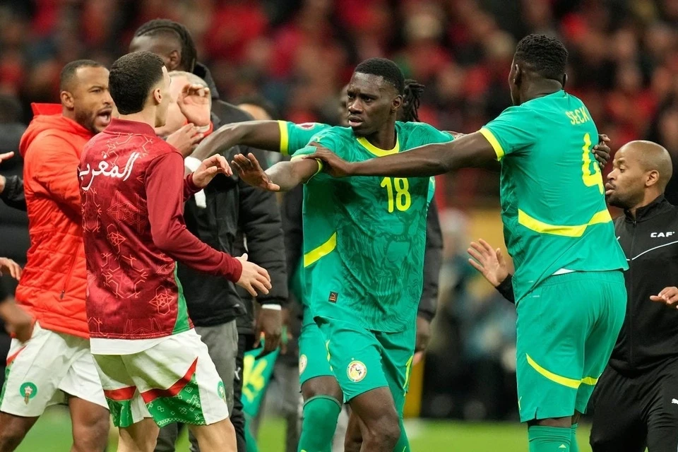 4 CLB vào tứ kết Champions League; Senegal bị tước chức vô địch AFCON 2025