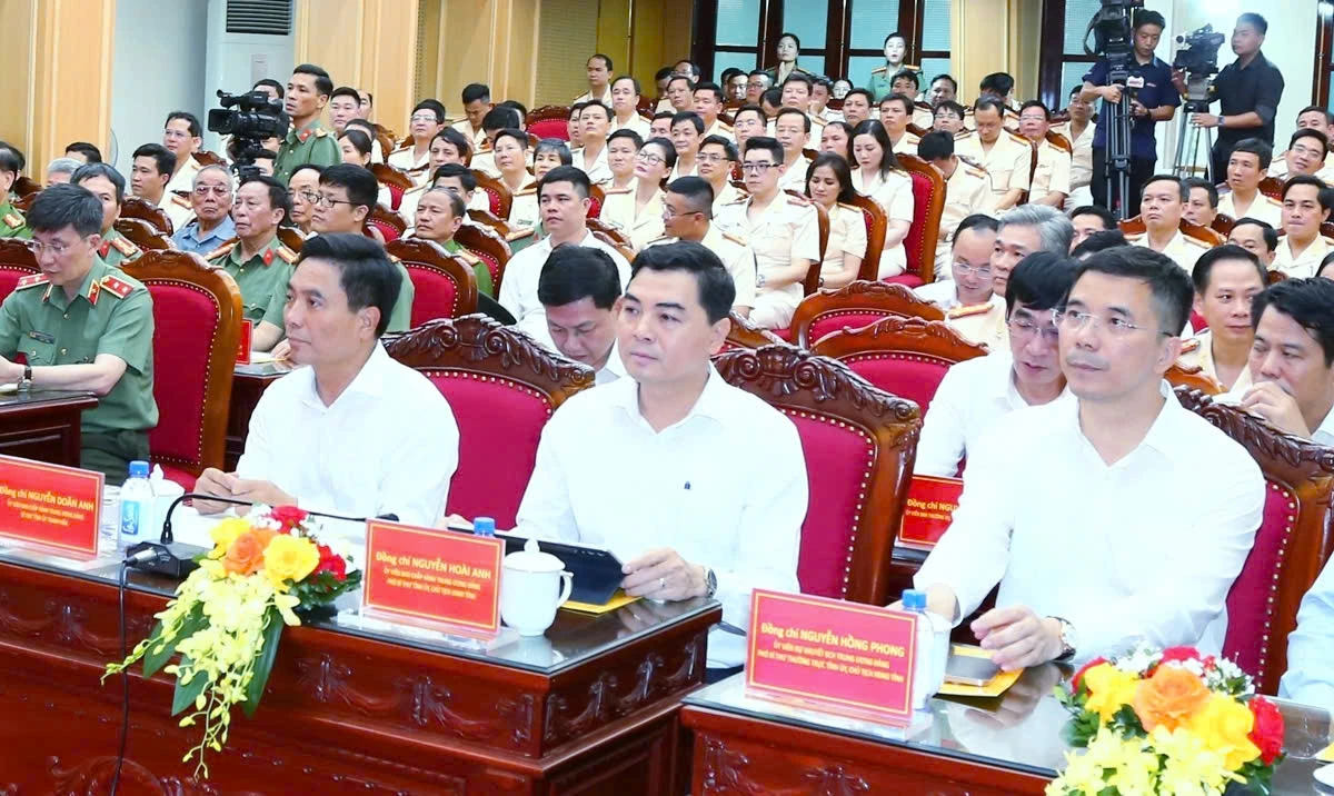 Bộ trưởng Bộ Công an Lương Tam Quang làm việc với Công an tỉnh Thanh Hóa