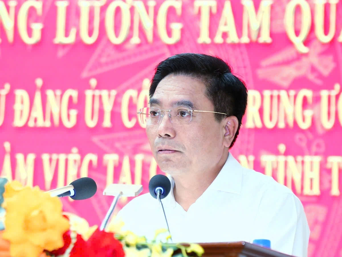 Bộ trưởng Bộ Công an Lương Tam Quang làm việc với Công an tỉnh Thanh Hóa