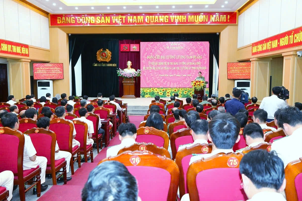 Bộ trưởng Bộ Công an Lương Tam Quang làm việc với Công an tỉnh Thanh Hóa