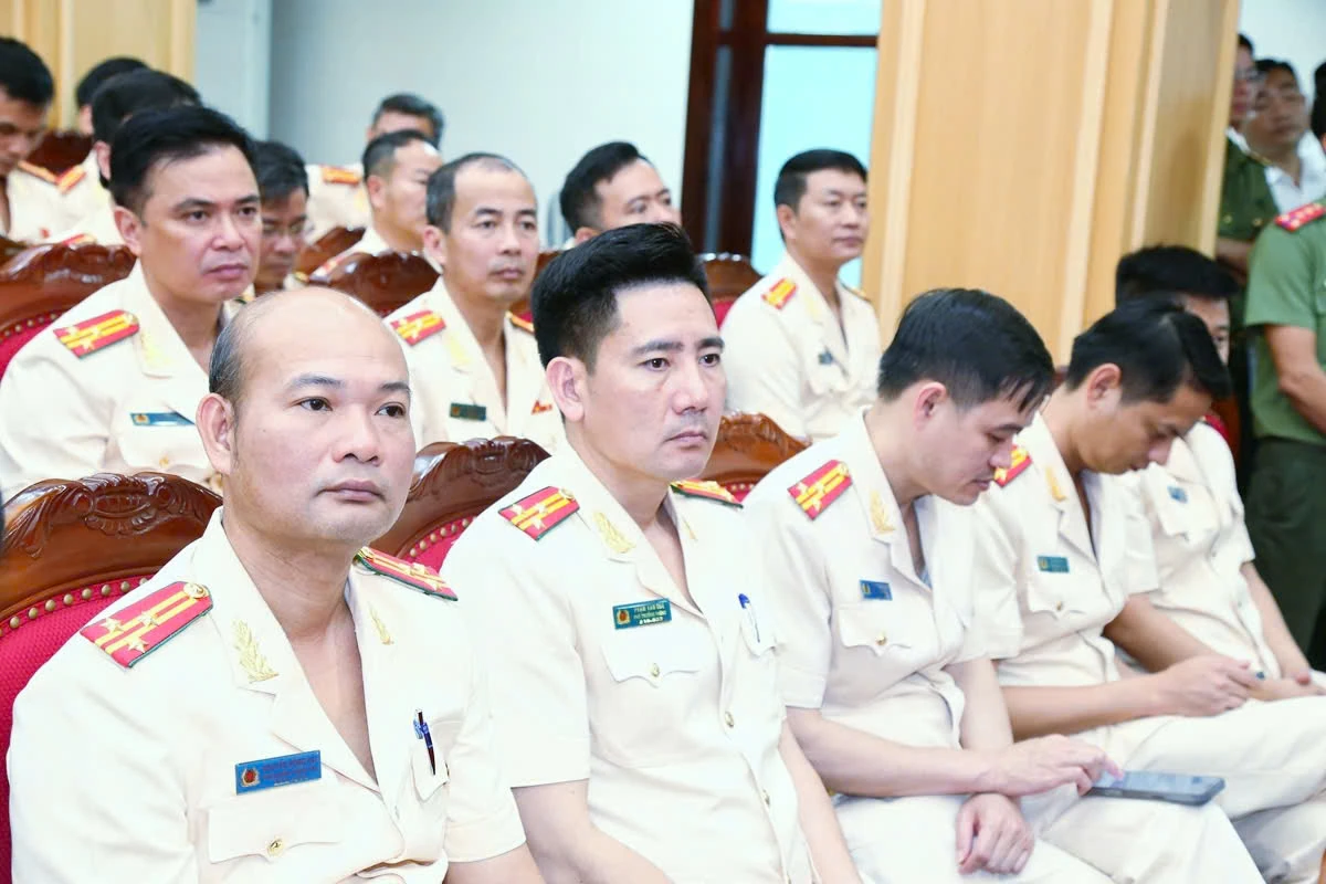 Bộ trưởng Bộ Công an Lương Tam Quang làm việc với Công an tỉnh Thanh Hóa