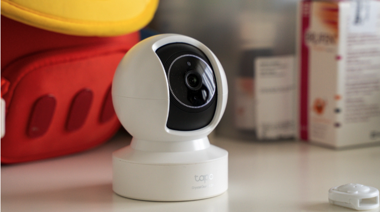 Gợi ý các dòng camera trong nhà đàm thoại 2 chiều ấn tượng