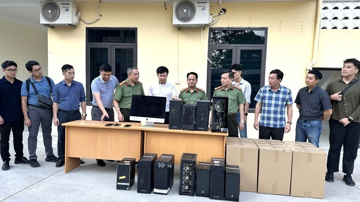 Triệt phá đường dây phát tán mã độc toàn cầu, Công an Thanh Hóa được lãnh đạo Bộ Công an gửi thư khen