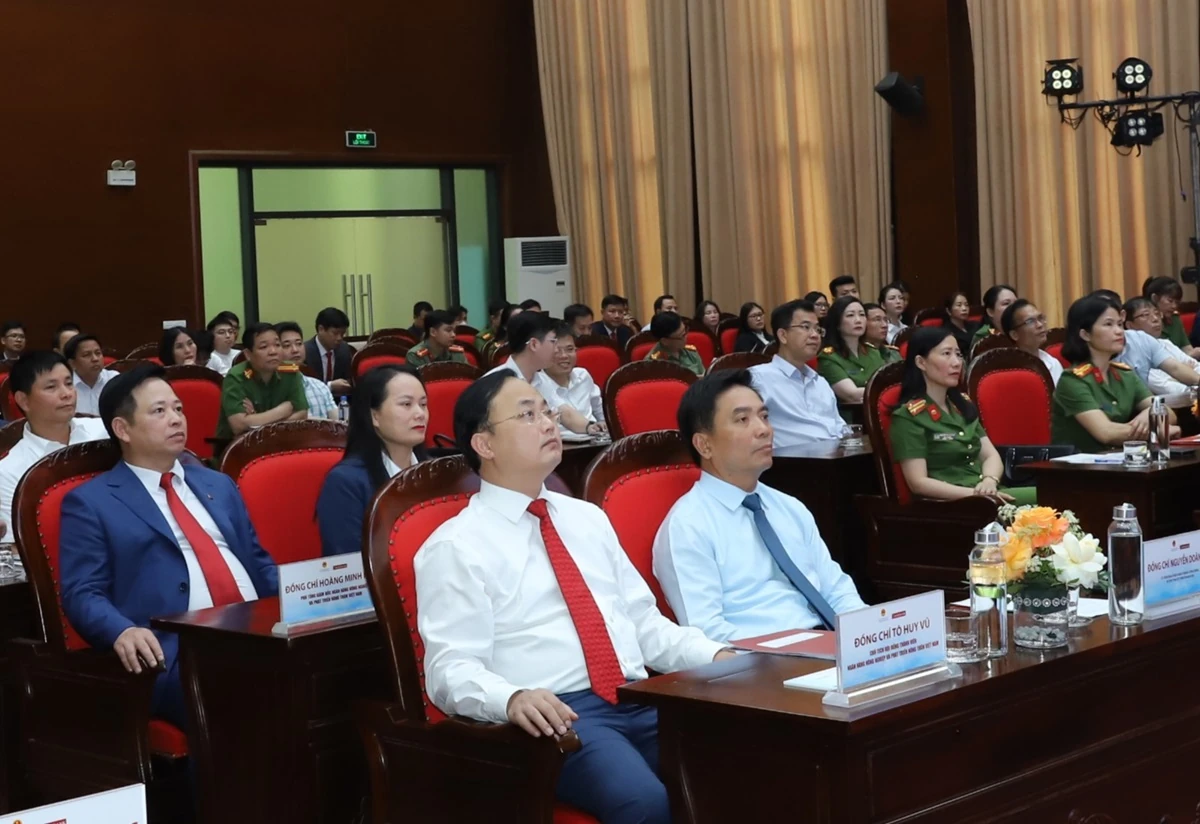 Thanh Hóa ra mắt mô hình thí điểm Kiosk thông minh và hệ thống xác thực, cấp bản sao số tài liệu điện tử