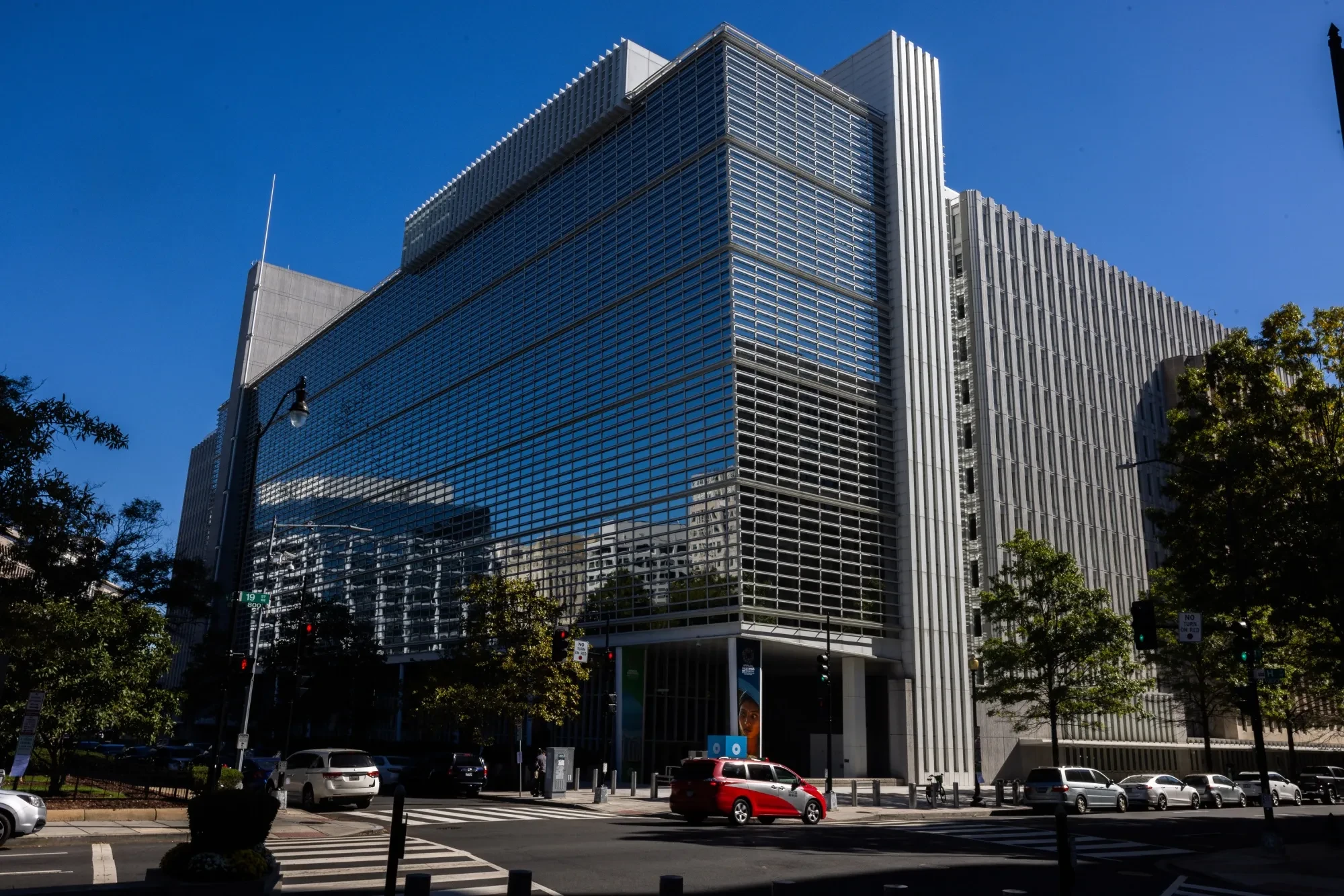 IMF, WB và IEA phối hợp ứng phó tác động kinh tế - năng lượng