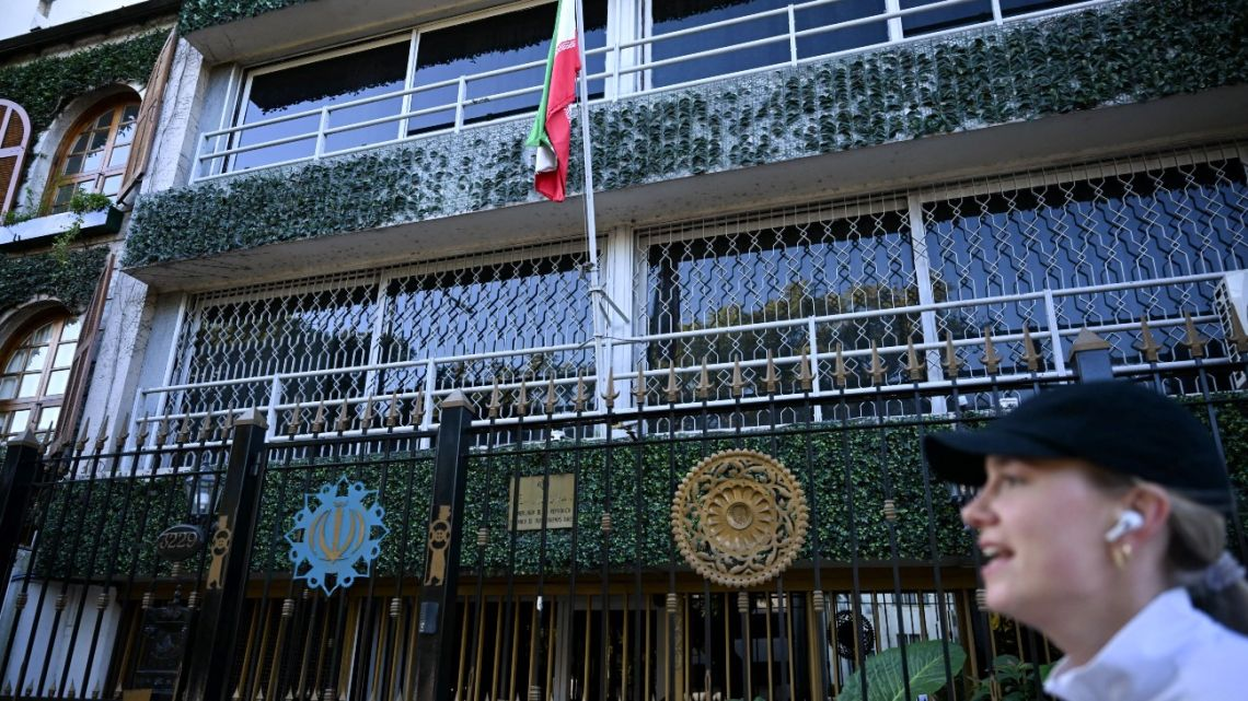 Argentina trục xuất nhà ngoại giao Iran, căng thẳng song phương gia tăng