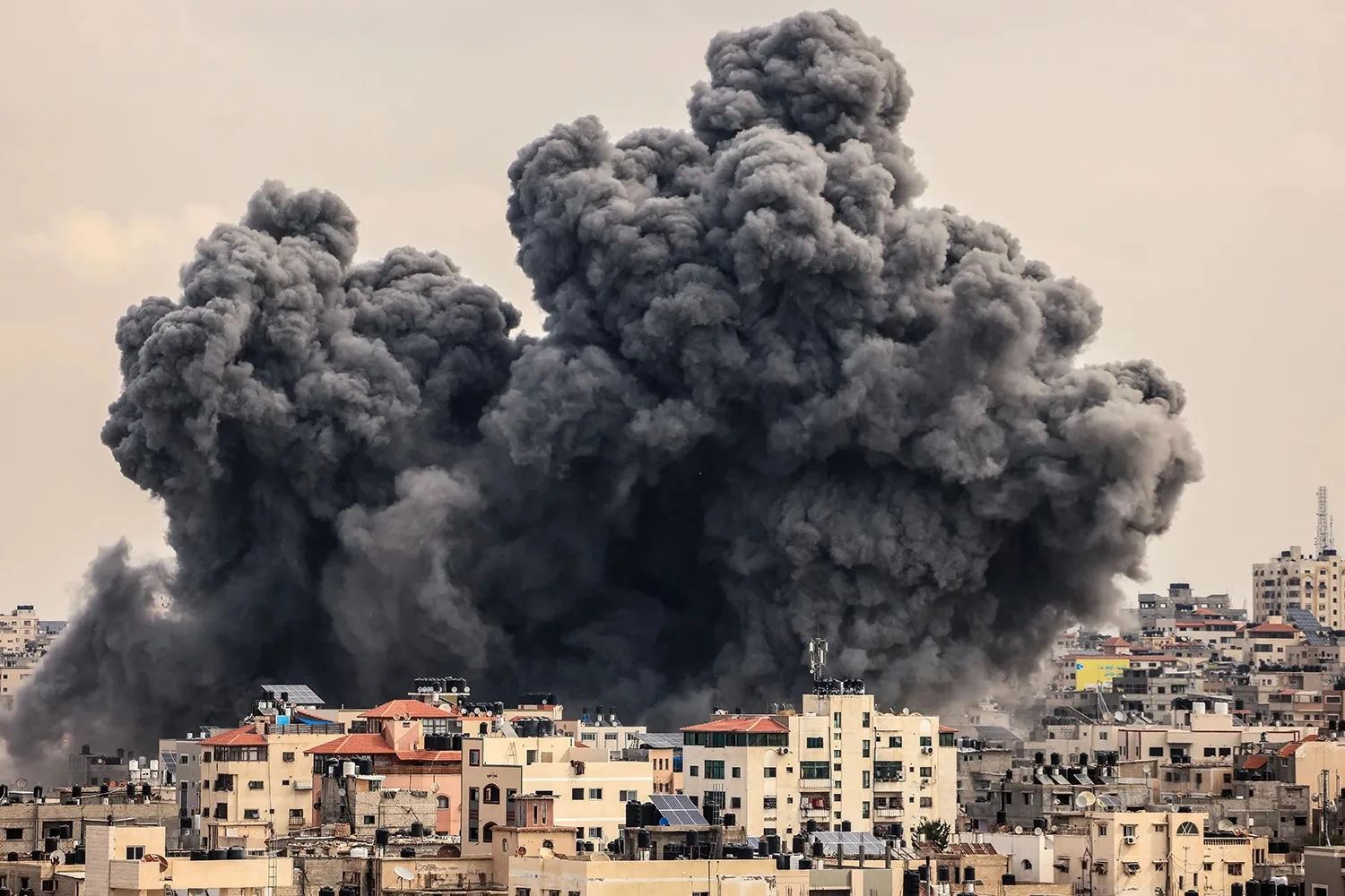 Hamas yêu cầu Israel rút quân hoàn toàn trước khi thảo luận về giải giáp vũ khí