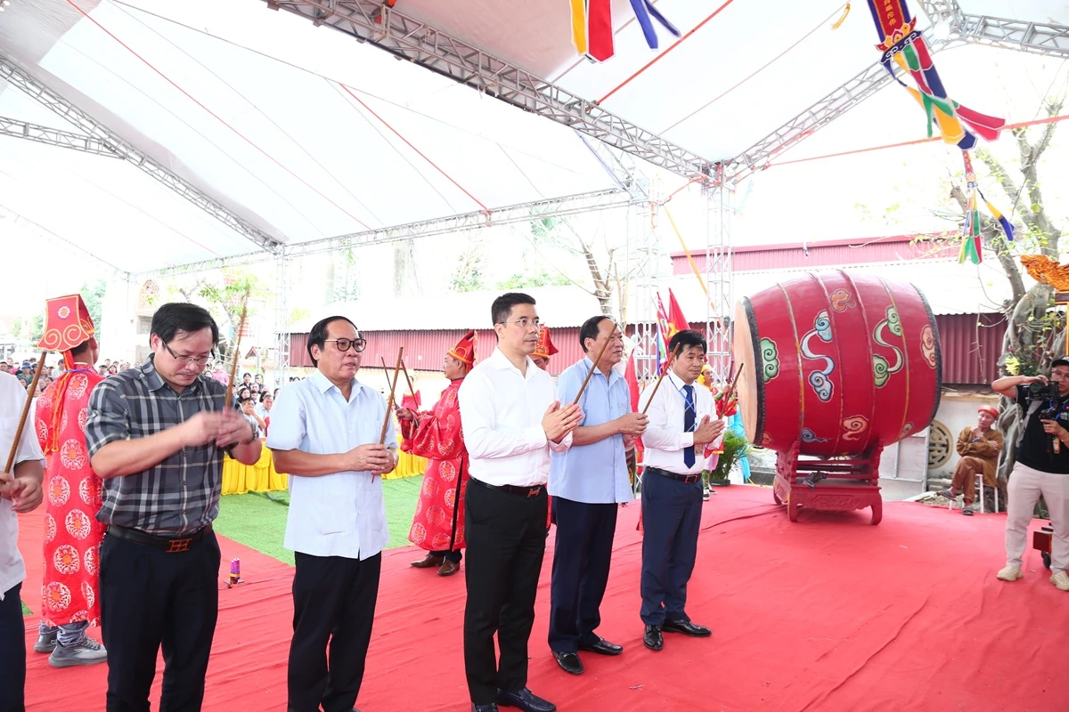 Khai mạc Lễ hội Cầu Ngư năm 2026