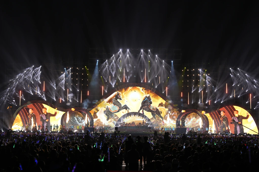 “Thanh âm kỷ nguyên mới” vang trên Đất mỏ anh hùng