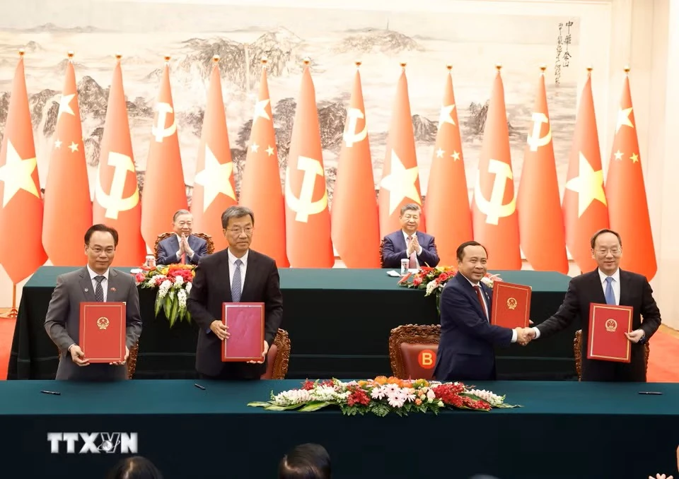 Lễ ký các văn kiện hợp tác giữa hai nước Việt Nam-Trung Quốc