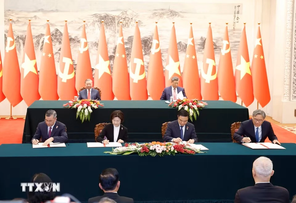 Lễ ký các văn kiện hợp tác giữa hai nước Việt Nam-Trung Quốc