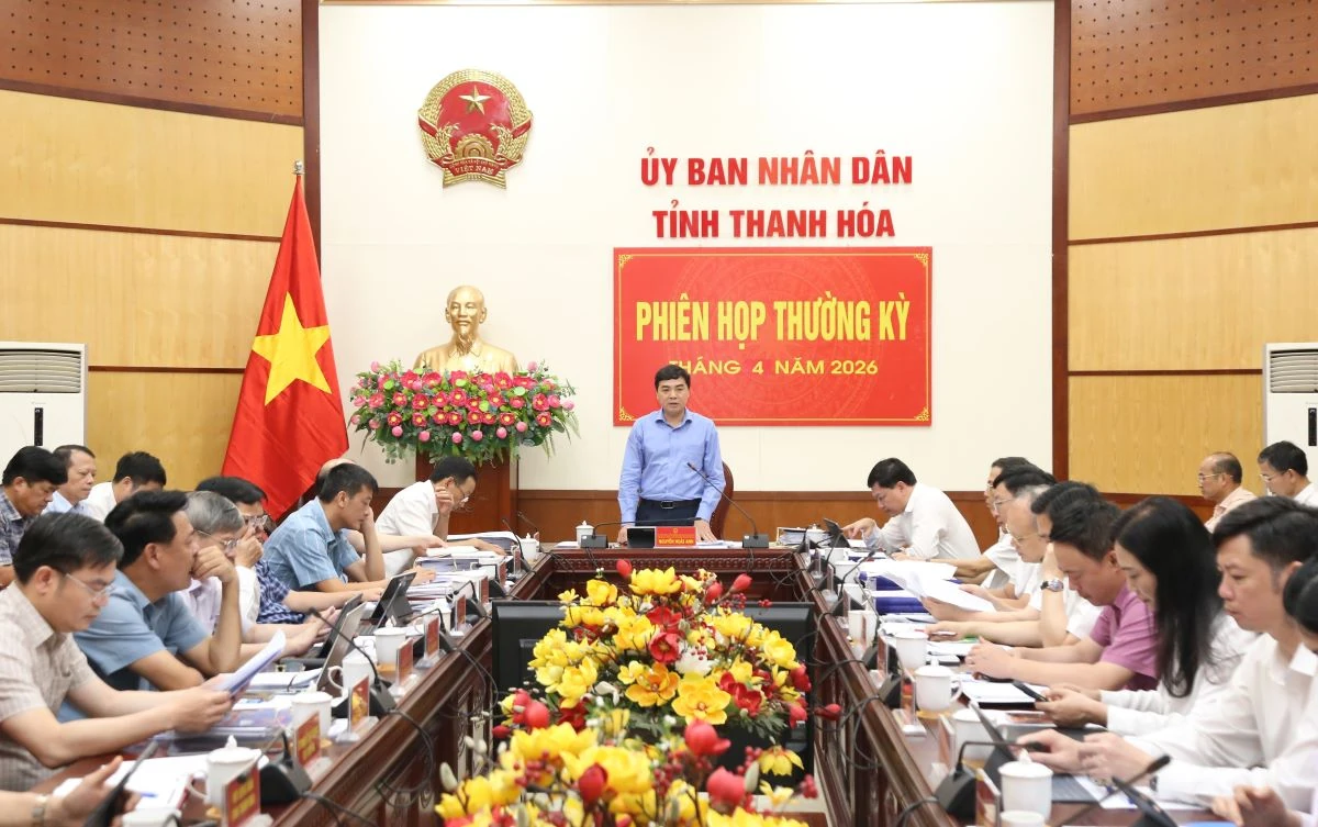 Thảo luận, đánh giá tình hình kinh tế - xã hội, quốc phòng - an ninh tháng 4, nhiệm vụ trọng tâm tháng 5/2026