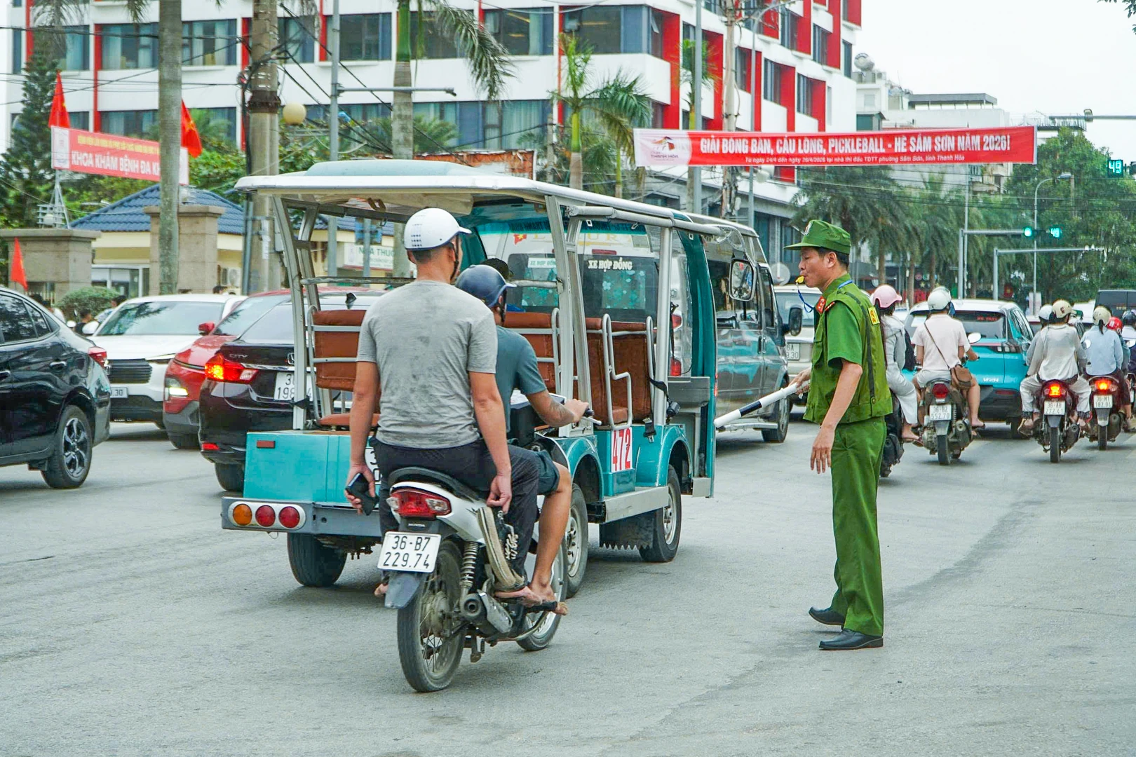 Biển Sầm Sơn, Hải Tiến “bùng nổ” du khách dịp lễ 30/4 - 1/5