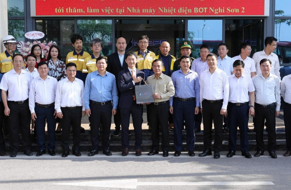 Bí thư Tỉnh ủy Lê Đức Thái kiểm tra các dự án trọng điểm tại Khu kinh tế Nghi Sơn